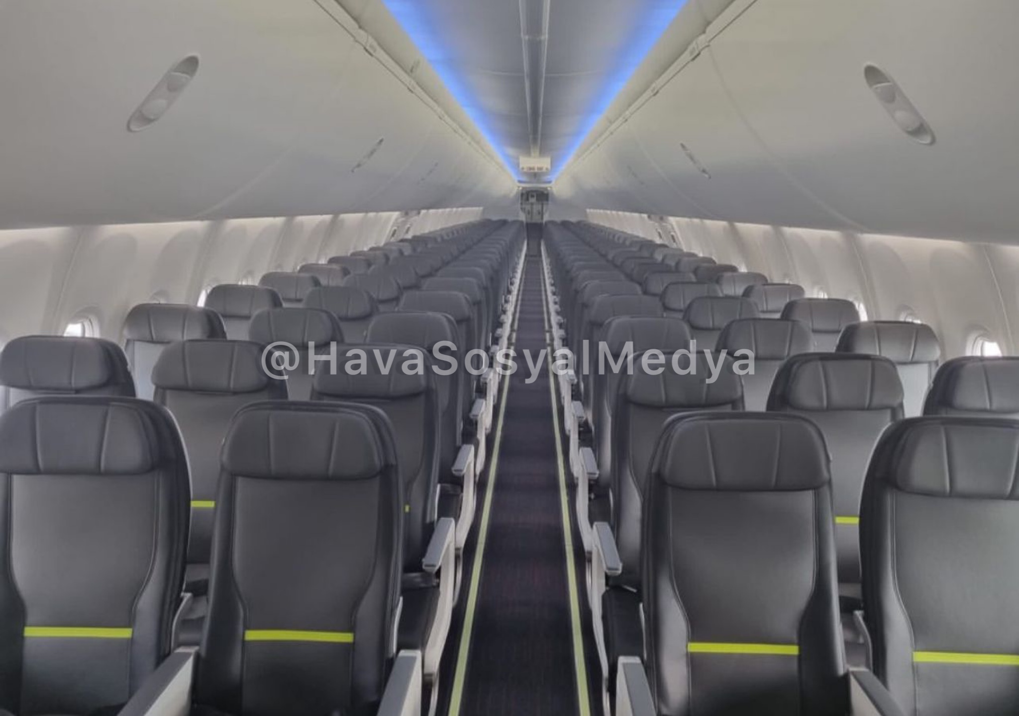 AnadoluJet’in Yeni Boeing 737MAX Uçağının İçi