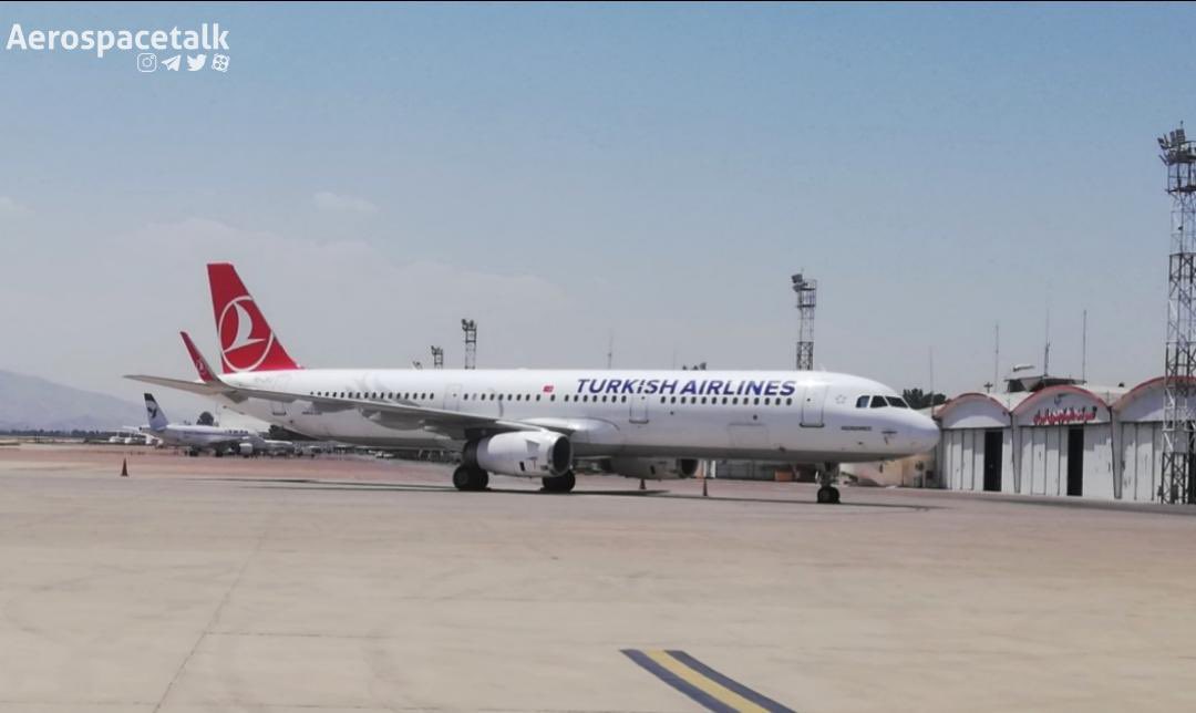 THY Uçağına Kuş Çarptı, Uçak 6 Gün İran’da Kaldı
