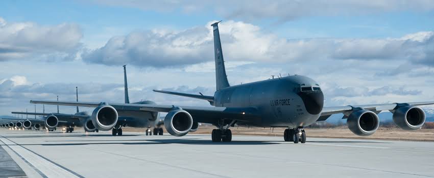 Modernize edilen KC-135R uçağı teslim alındı