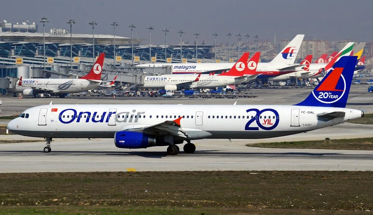 Onur Air’in eski A321-231 tipi uçağı icradan satışa çıkarıldı