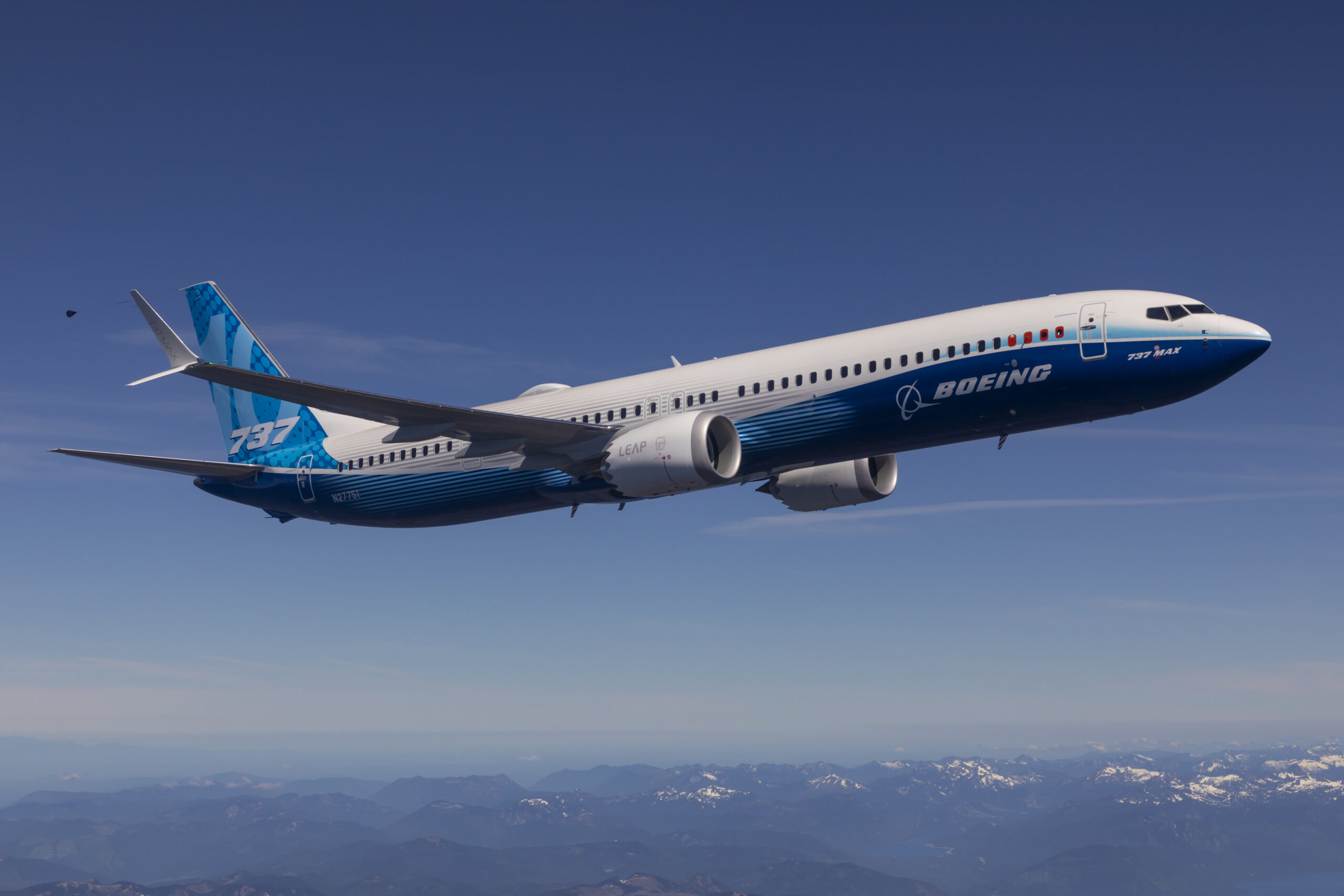 Boeing yeni 737 MAX’leri erteliyor