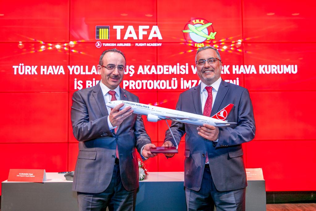 Türk Hava Yolları Uçuş Akademisi (TAFA) ve Türk Hava Kurumu, Bakım-Onarım, Yakıt ve Eğitim alanlarında iş birliği anlaşması imzaladı.
