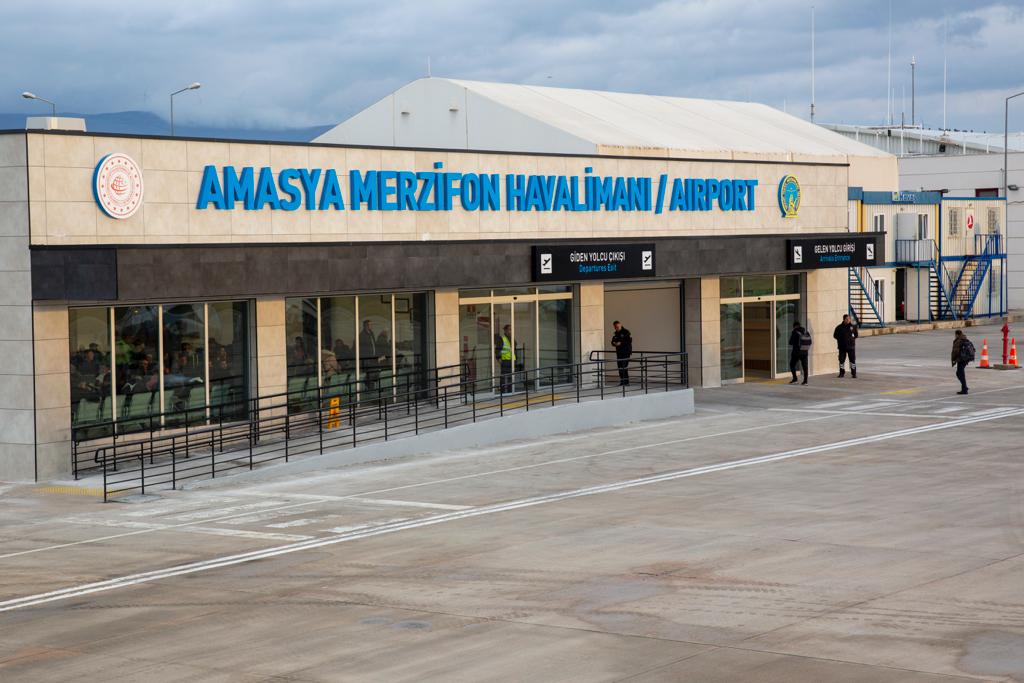 Amasya Merzifon Havalimanı Yeni Terminal Binası Hizmete Alındı