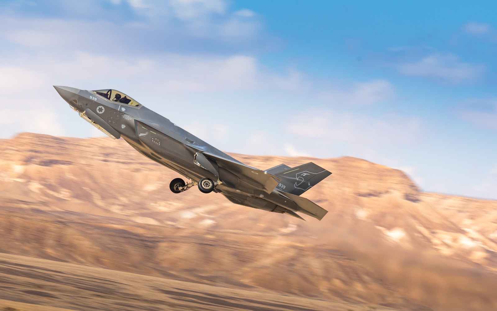 İsrail F-35’leri Yere İndirdi