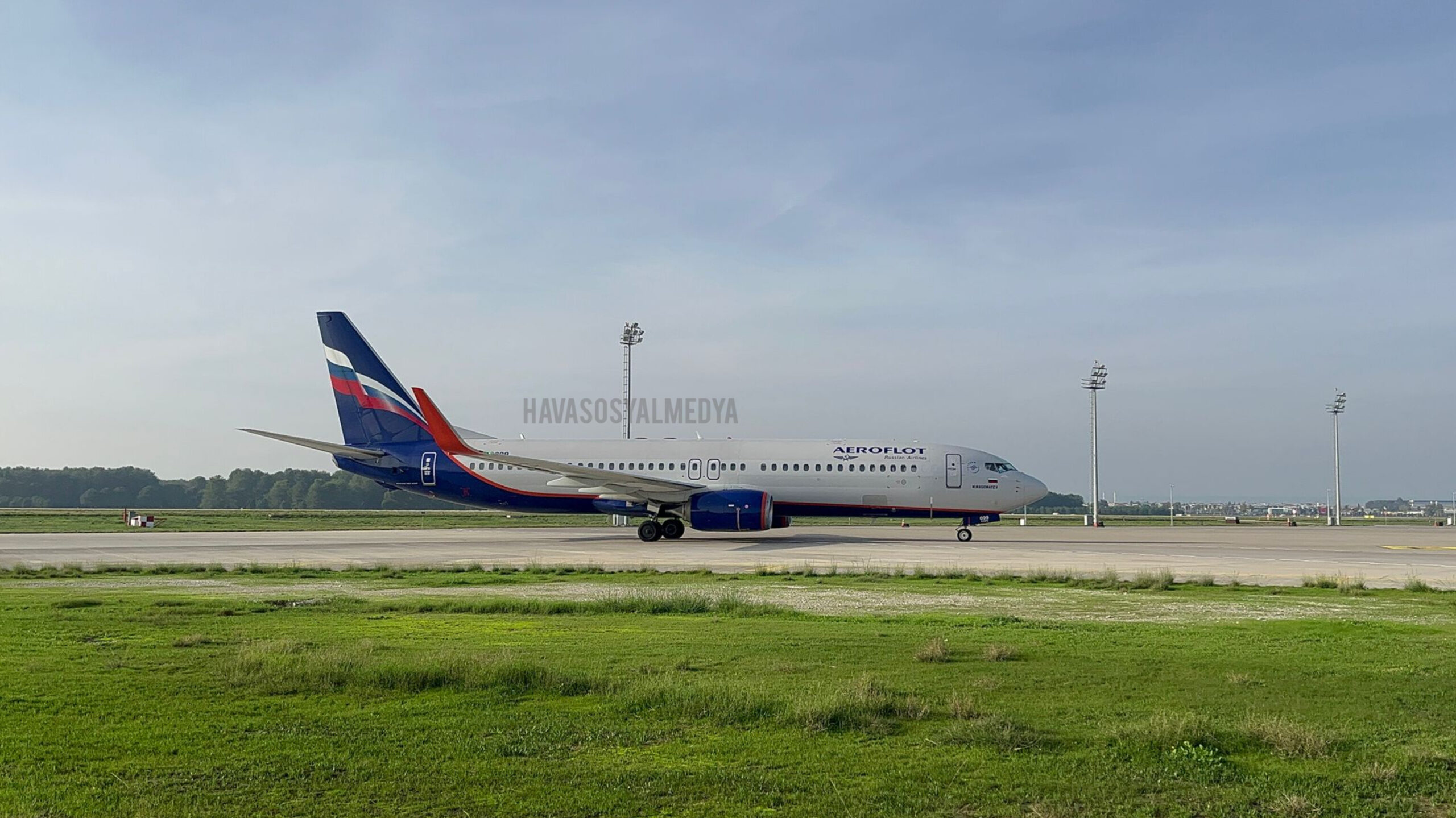 Rus Bayrak Taşıyıcı Havayolu, Bir Noktadan Daha Antalya Uçuşlarına Başladı