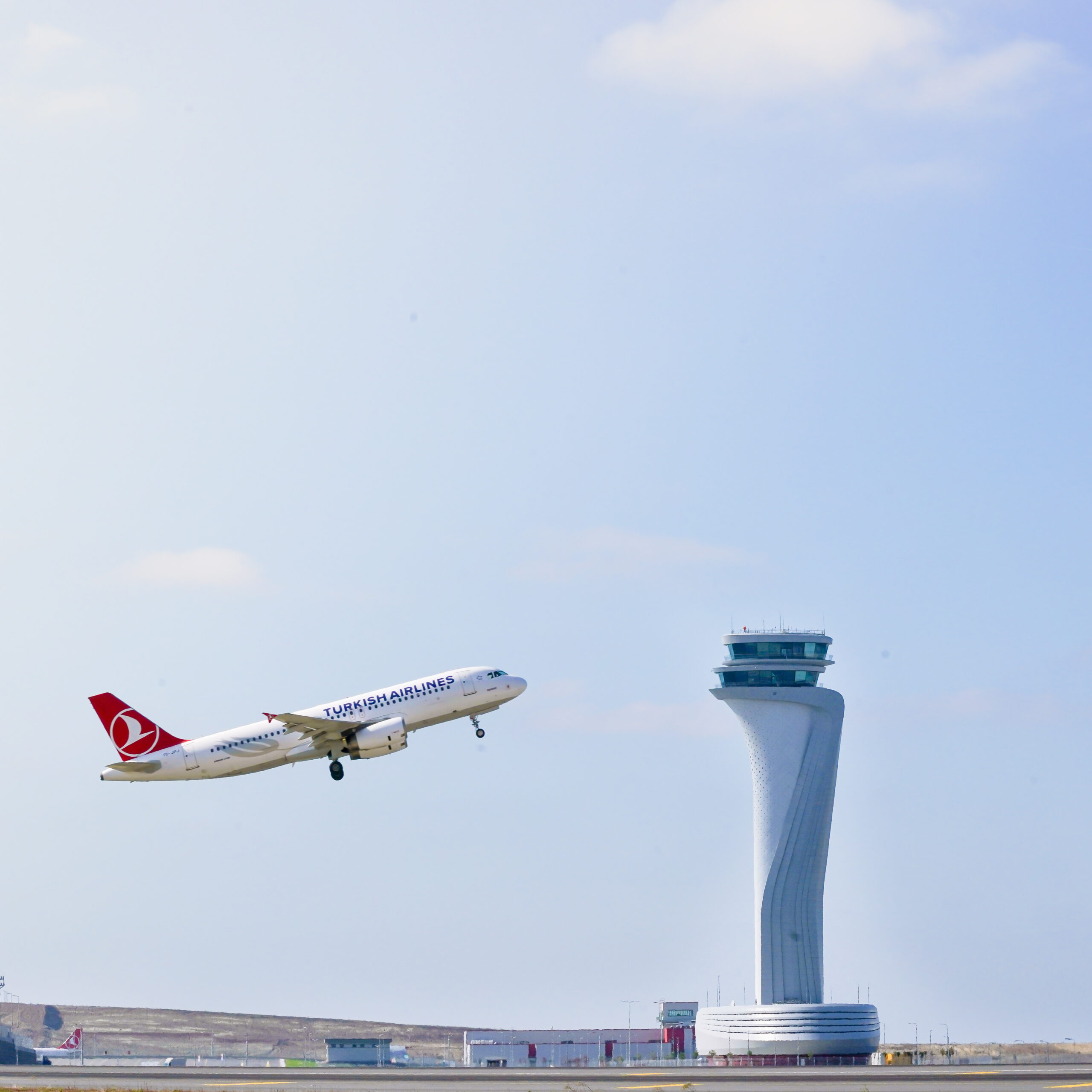 Türk Hava Yolları, Türkmenistan Uçuşlarını Arttırdı