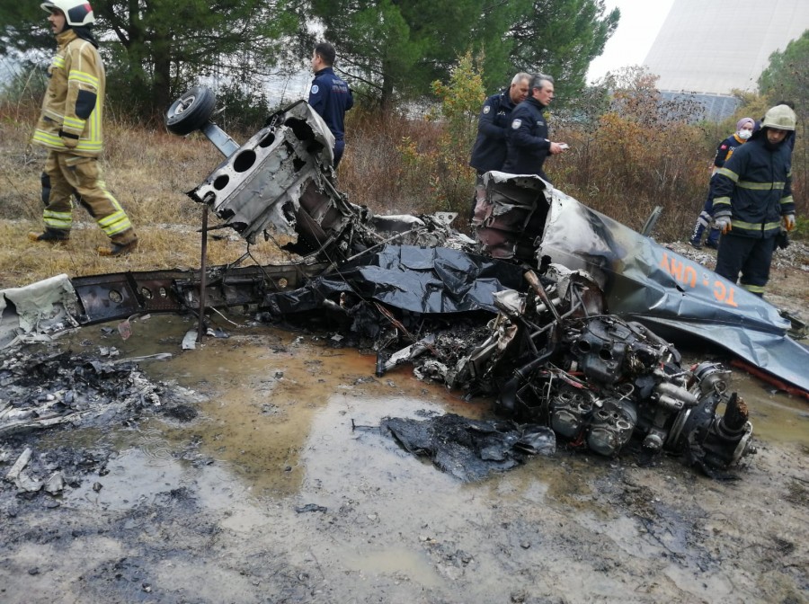 Bursa’da düşen uçakta 2 kişi hayatını kaybetti