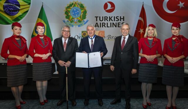 Türk Hava Yolları Genel Müdürü Bilal Ekşi, Brezilya Devlet Nişanı aldı