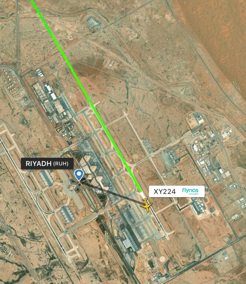 FlyNAS Uçağı Riyad Havalimanı’nda Pistten Çıktı