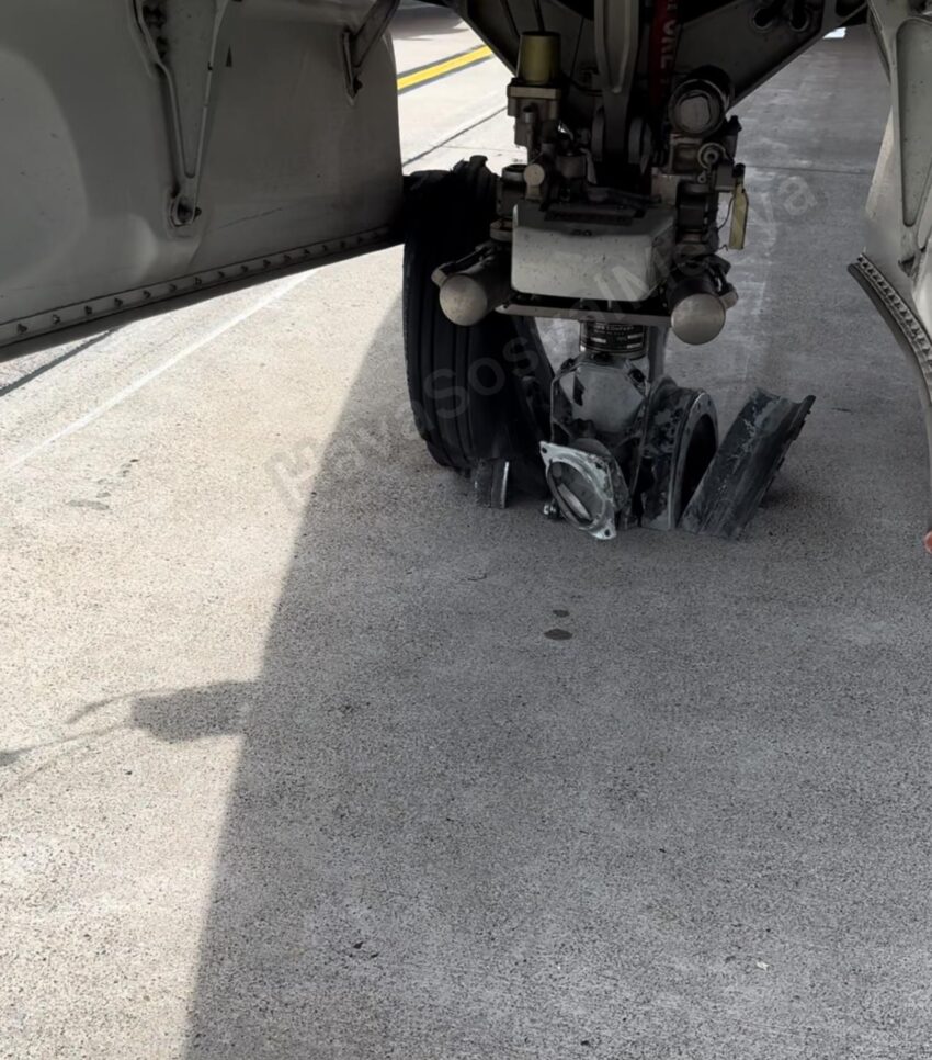 Corendon Aircraft Tire Burst