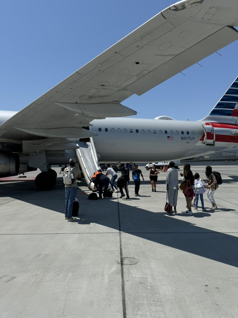 American Airlines’ın Miami – San Francisco Seferini Yapan Airbus 321 Tipi Uçağında Yangın Alarmı